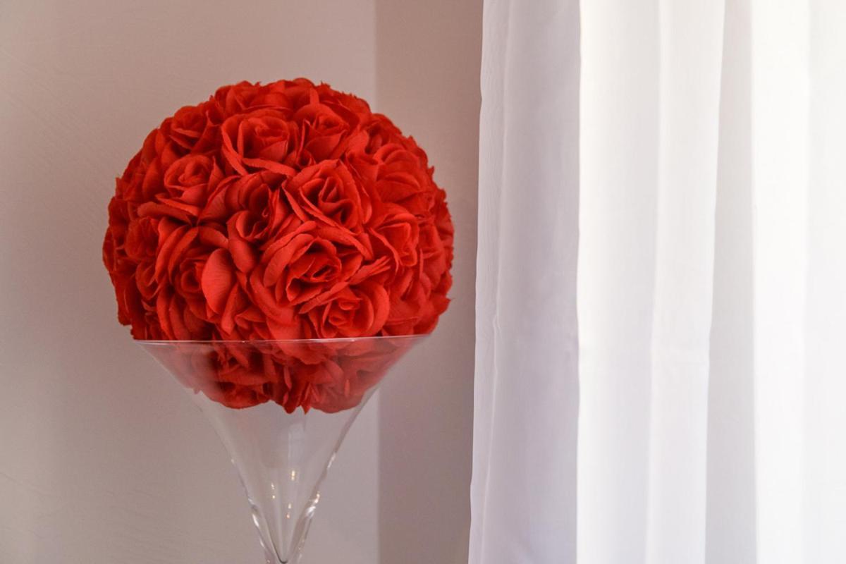 Love Room - Suite Romantique Avec Spa Privatif Le Puy-en-Velay Εξωτερικό φωτογραφία