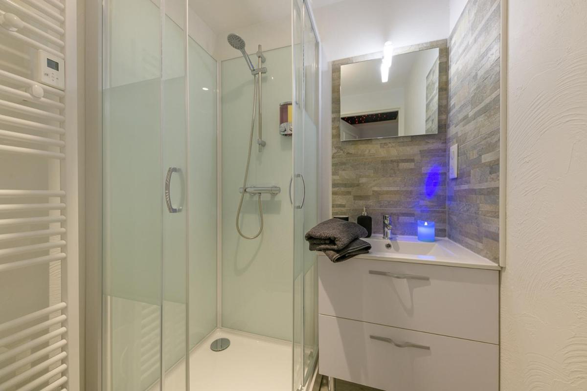 Love Room - Suite Romantique Avec Spa Privatif Le Puy-en-Velay Εξωτερικό φωτογραφία