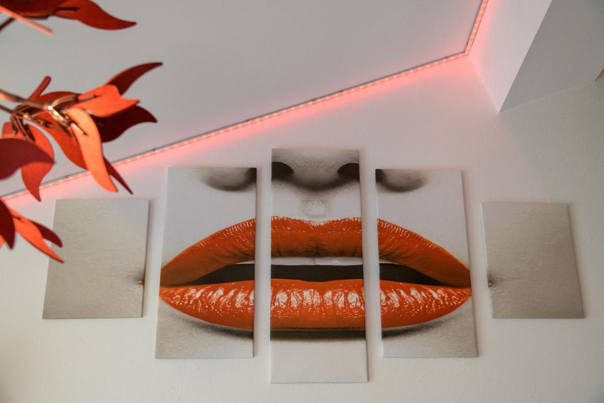 Love Room - Suite Romantique Avec Spa Privatif Le Puy-en-Velay Εξωτερικό φωτογραφία